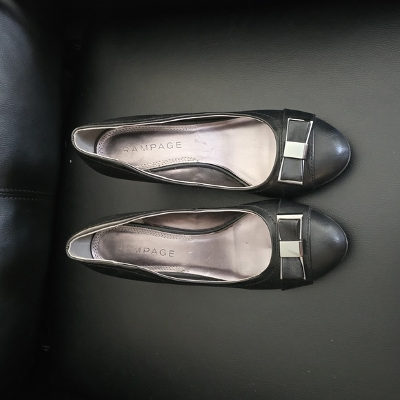 Rampage Black 2.25" platform heels - Picture 2 of 4